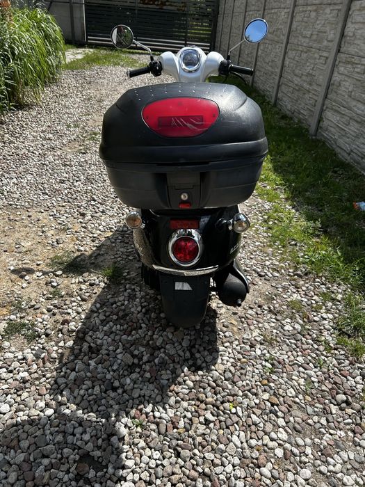Skuter 125 Aroma 2016 rok