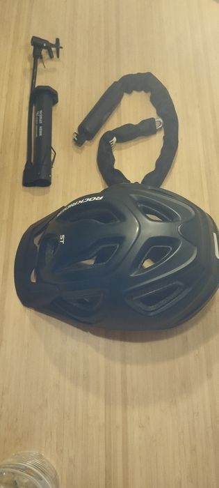 Capacete Ajustável, Cadeado de corrente, Bomba