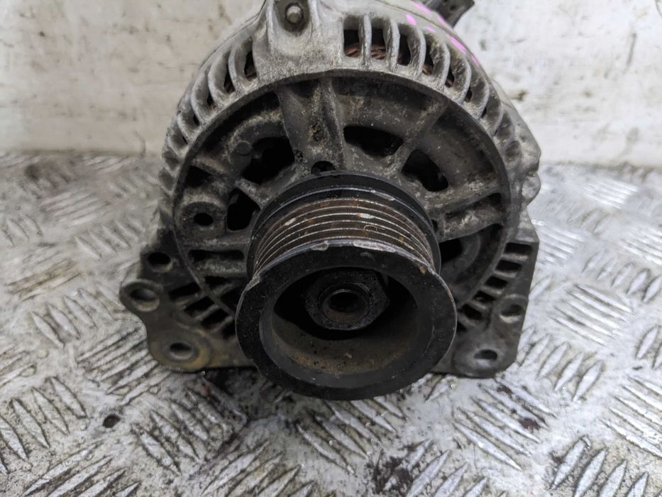 Audi A3 8L VW Volkswagen Golf IV Bora 1.8T Alternator