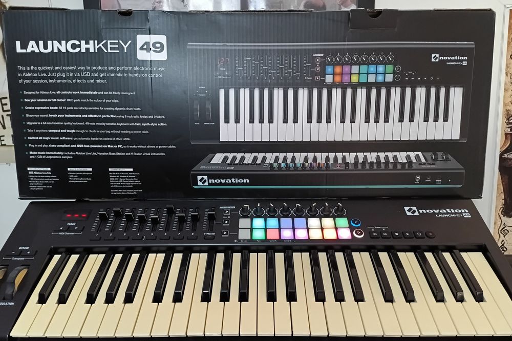 03 Teclados por € 200.00