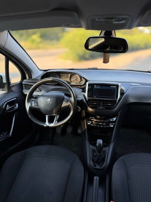 Peugeot 208 2019 VIN VF3CCYHYPKW121187 фото оголошення 9 з 19
