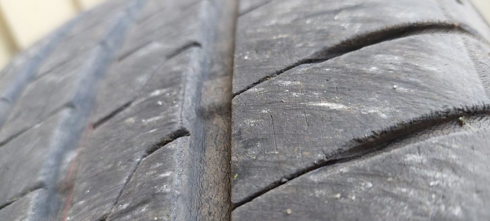 Felgi 15" 4x108, ET 52,5, otwór centrujący 63,8mm