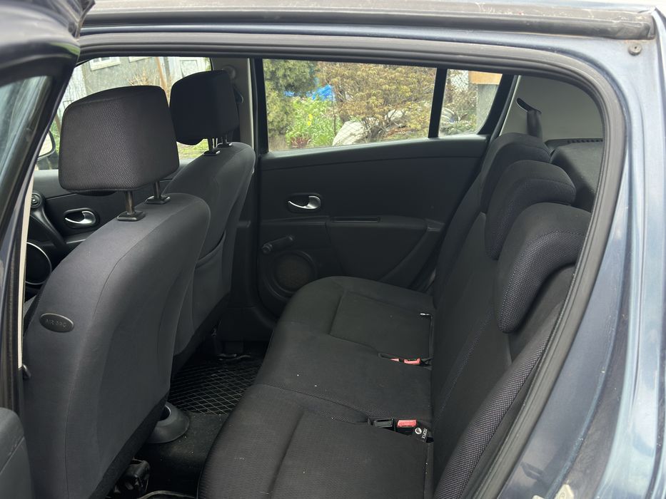 Продам Renault clio 2006