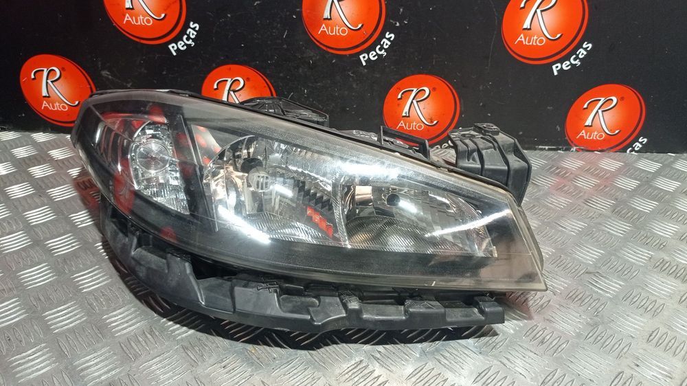 Ótica Dto Renault Laguna Ii (Bg0/1_)
