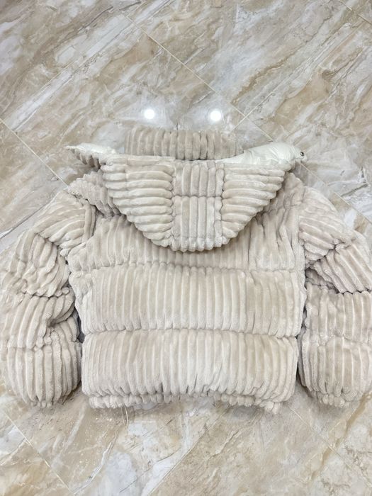 Пуховик Moncler