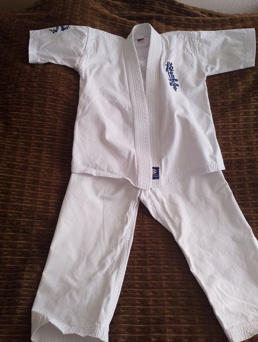 Кімоно (догі) для карате, дзюдо 125
