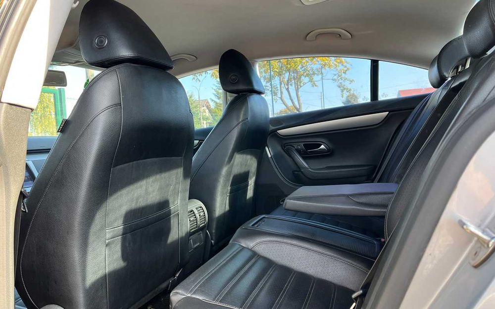 Volkswagen CC 2010