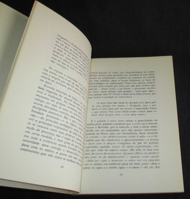 Livro Diário de Sebastião da Gama Ática