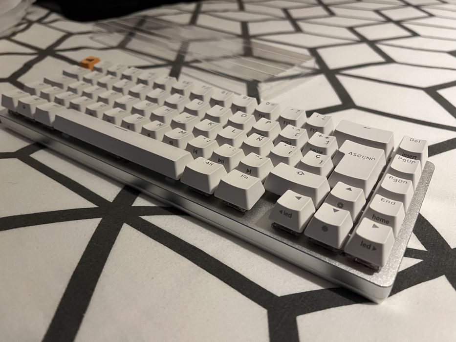 Teclado Glorious  GMMK 2