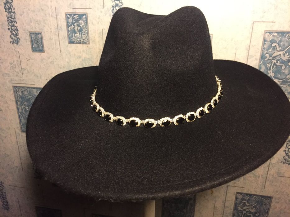 Шляпа квпелюх hat