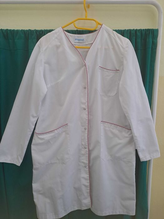 Fartuch medyczny sprzedam