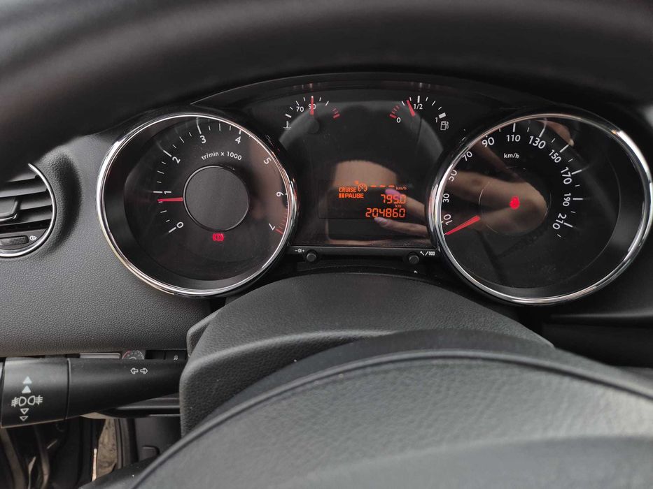Peugeot 3008 1.6 Active 2009r.