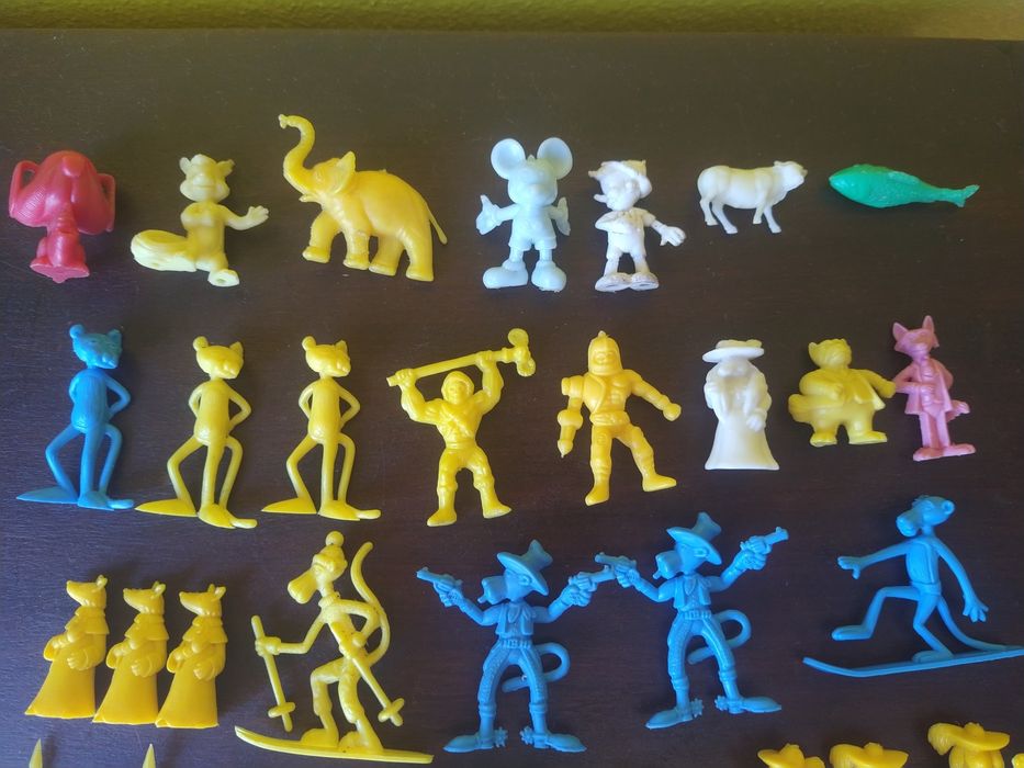 Bonecos Monocromáticos Willie Fog/Dartacão/MOTU e outros