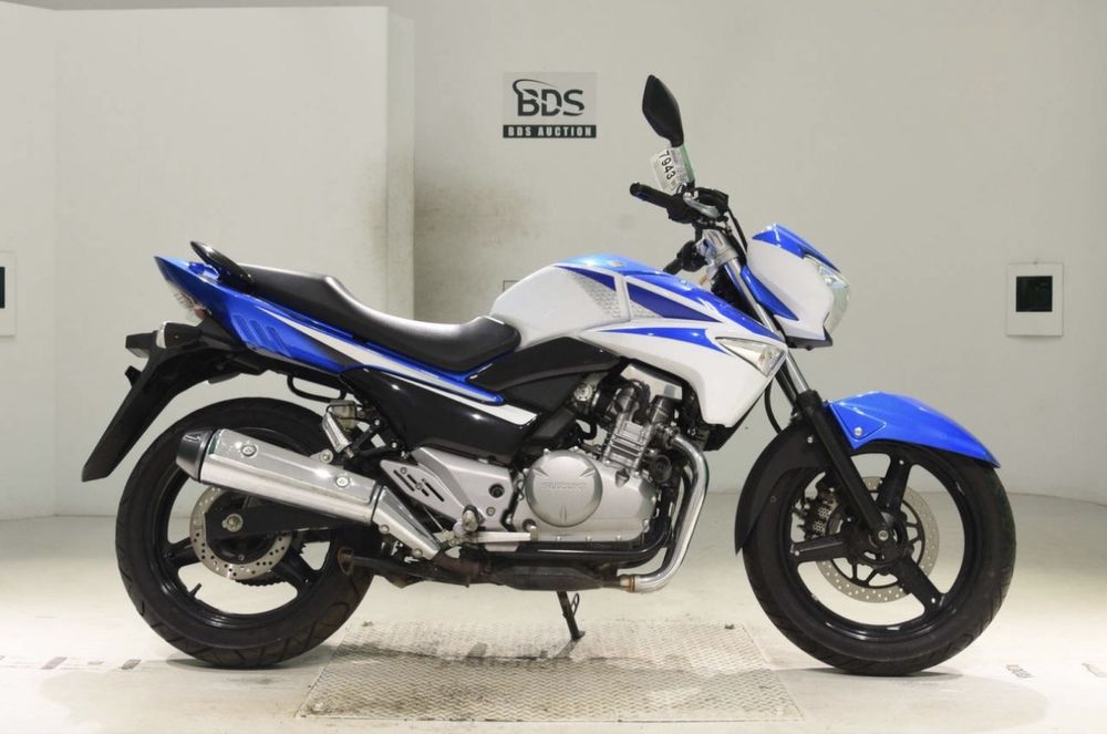 Сузуки Suzuki GSR250 з Японії