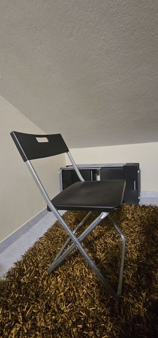 Lote de 10 Cadeiras Dobráveis IKEA (Modelo GUNDE) – Como Novas!