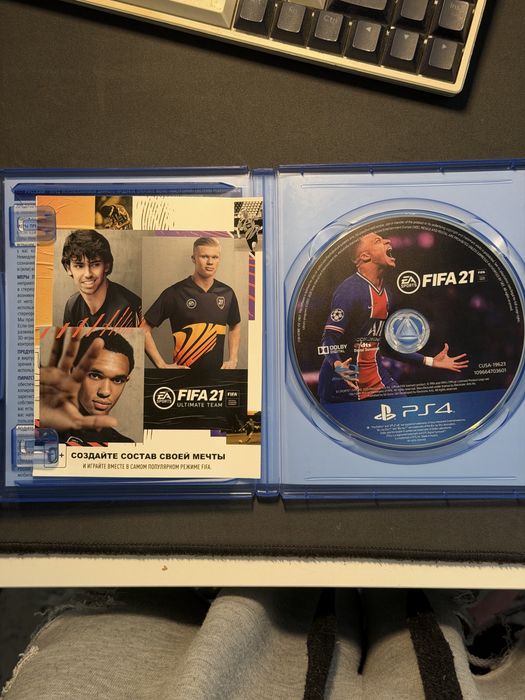FIFA 21 диск для PS4