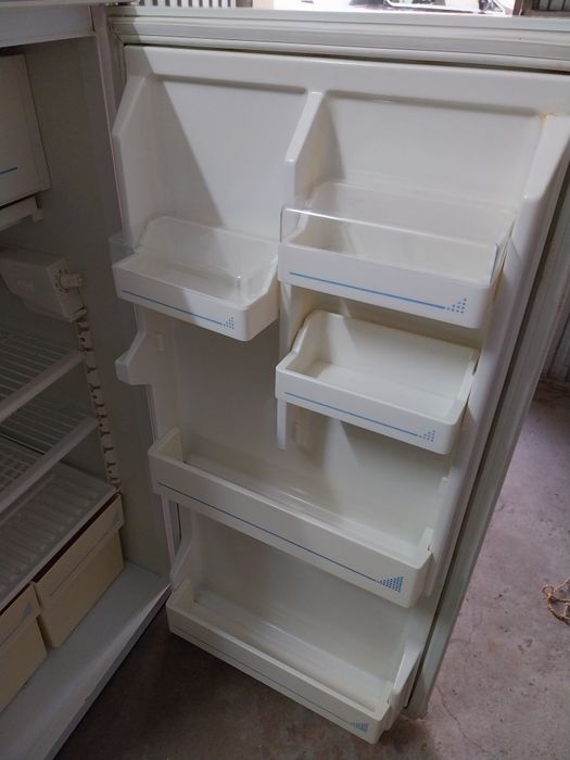 Frigorífico de uma porta