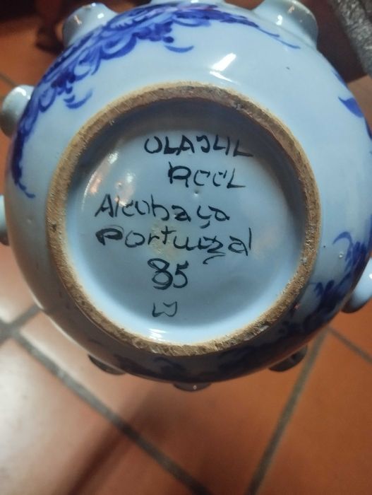 Antiga louça de Alcobaça