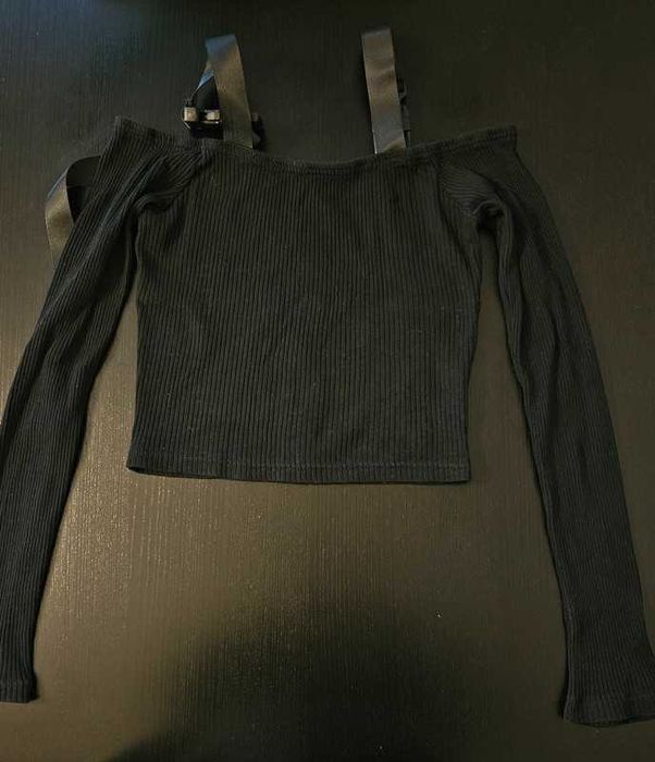 Bluzka z paskami crop top alternative