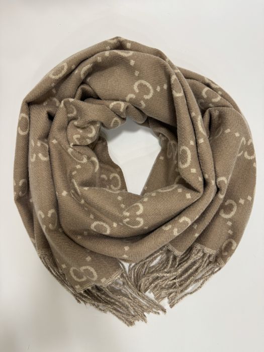 Кашеміровий палантин