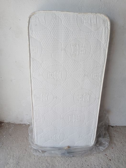 Cama de criança com Colchão