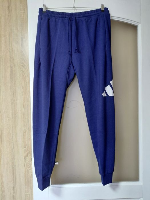 Штани чоловічі adidas  оригінал р. L(штаны адидас оригинал