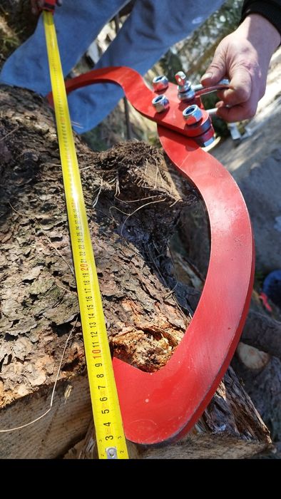 Chwytak samozaciskowy do drewna – solidny i sprawdzony!

Oferuje chwyt