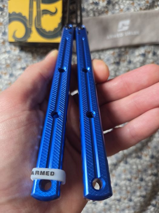 Balisong Armed Shark Krake Raken + mako v3