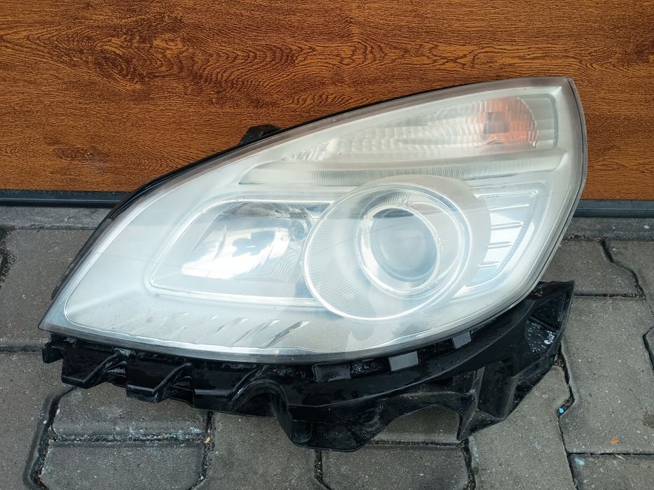 Leea lampa renault scenic 2 lift zwykla zarowka