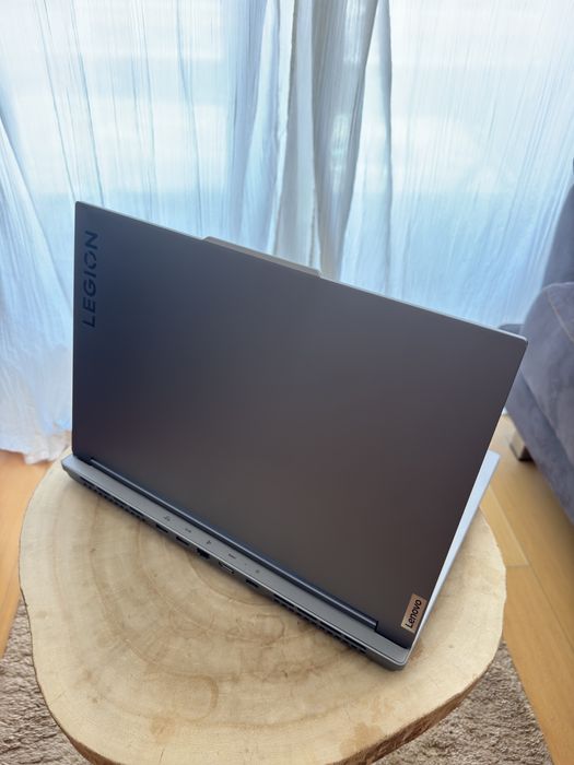 Lenovo Legion Slim 5 - RTX4070 - Ryzen 7 8845HS - 32GB RAM