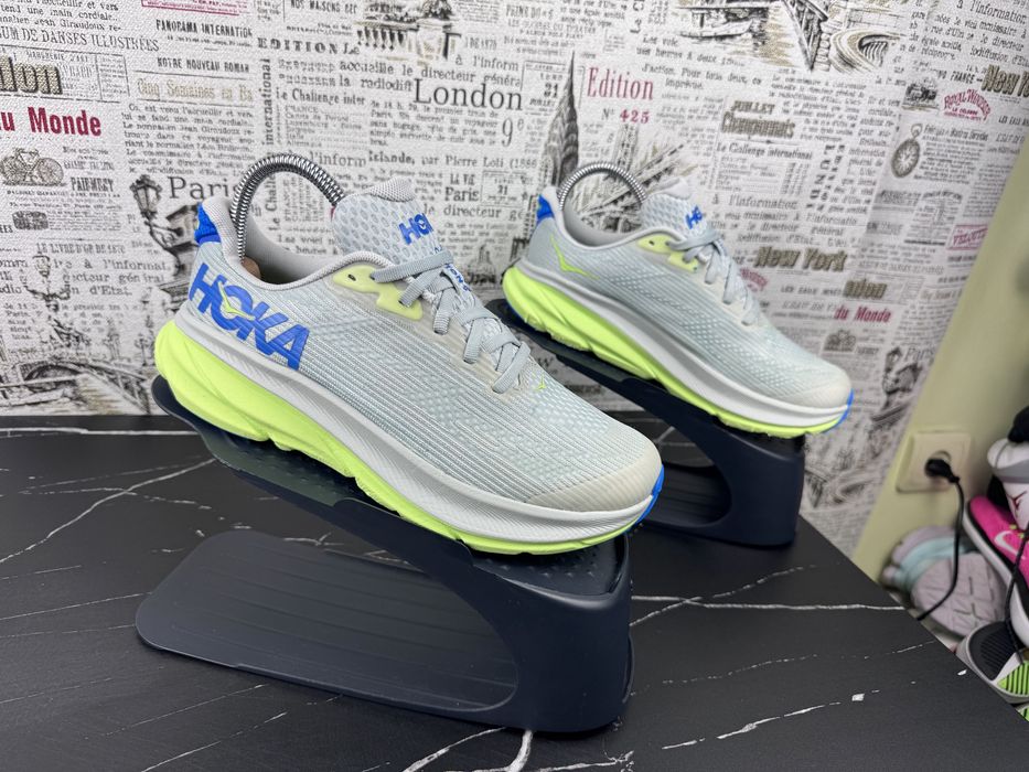 Оригінал Розмір 39 Кросівки Hoka One One Clifton 9 Взуття