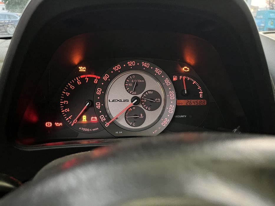 Lexus IS200 SportCross
