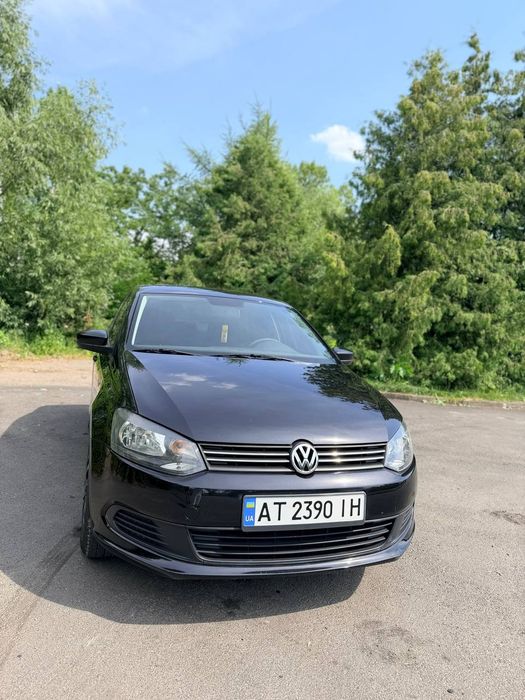 Volkswagen Polo    2011
