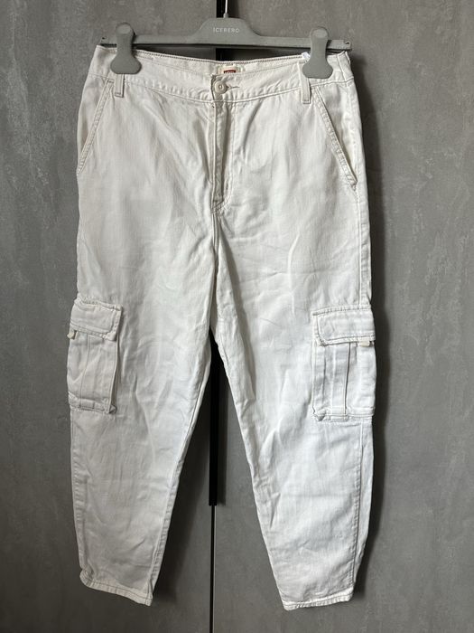 Штаны бойфренд Levis 28р