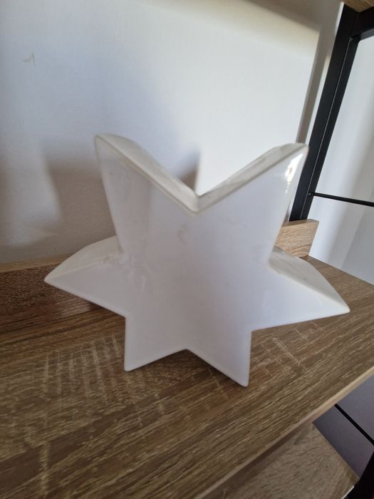 Estrela branca em cerâmica  Bordalo Pinheiro.