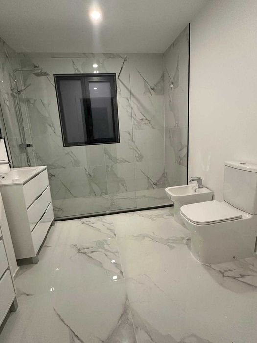 Moradia nova, moderna c/acabamentos de excelência (O. Frades, Viseu)