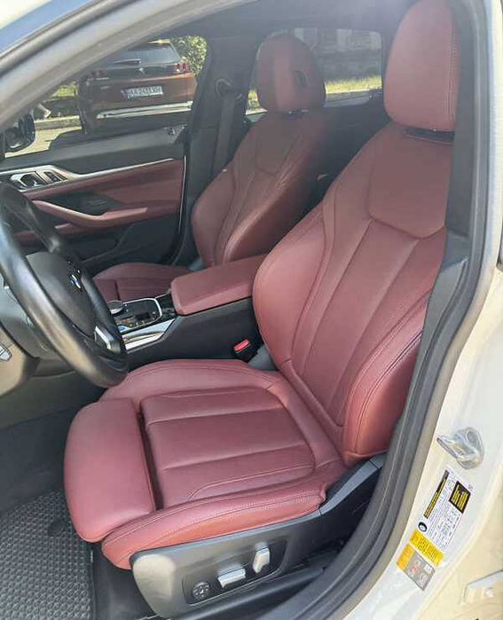 BMW i4 2022 83.9 kWh