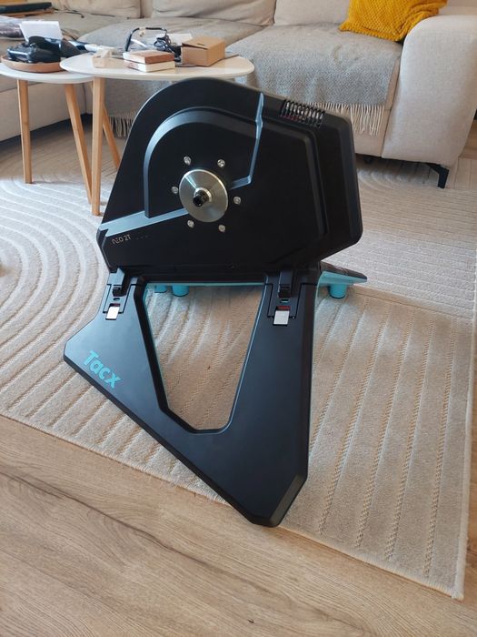 Trenażer Tacx Neo 2T Smart + Motion plates