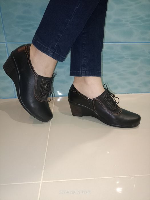 Туфли жіночі   .