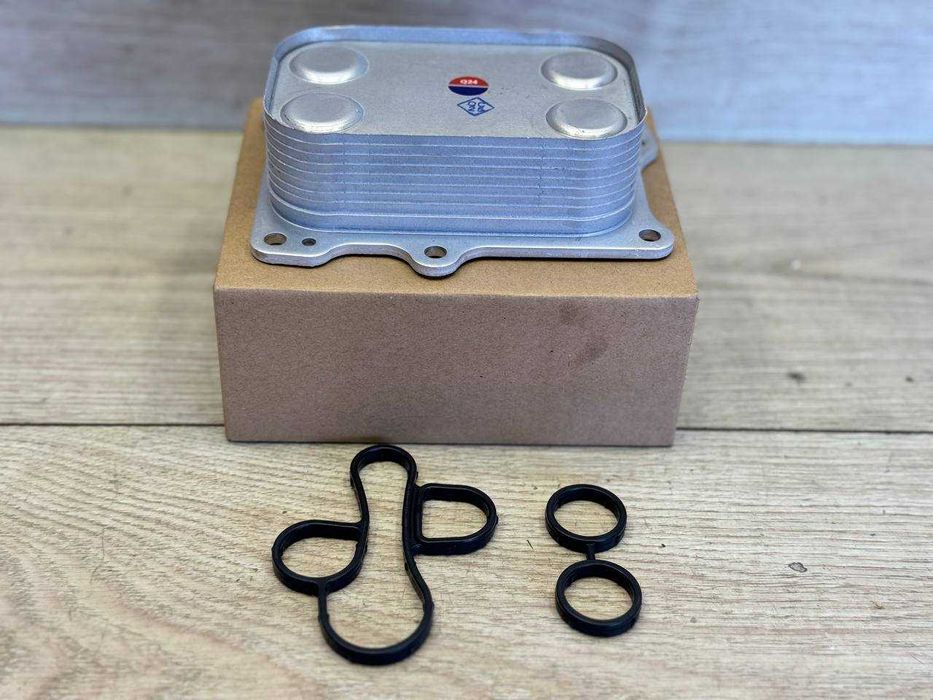 Теплообмінник масляний радіатор Fiat 500 Фіат Масляный теплообменник