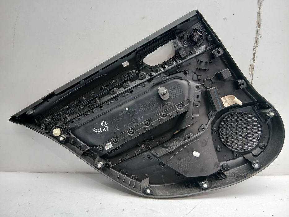 Forra porta / quartela trás direita RENAULT Megane IV Grandtour (K9A/M