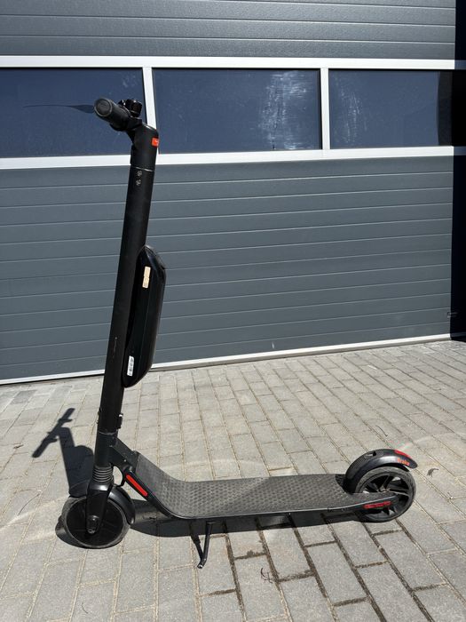 Hulajnoga elektryczna