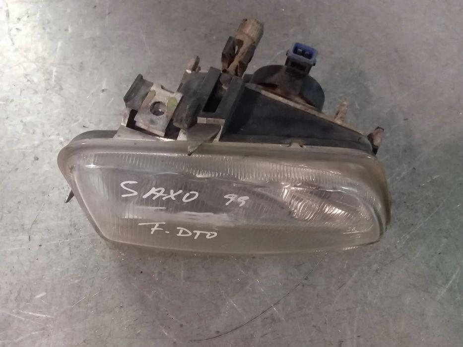 FAROL NEVOEIRO CITROEN SAXO - ESQUERDO / DIREITO