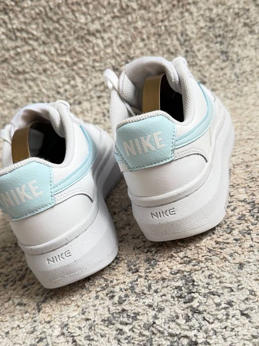 Nike Court Vision Alta кроссовки размер 39