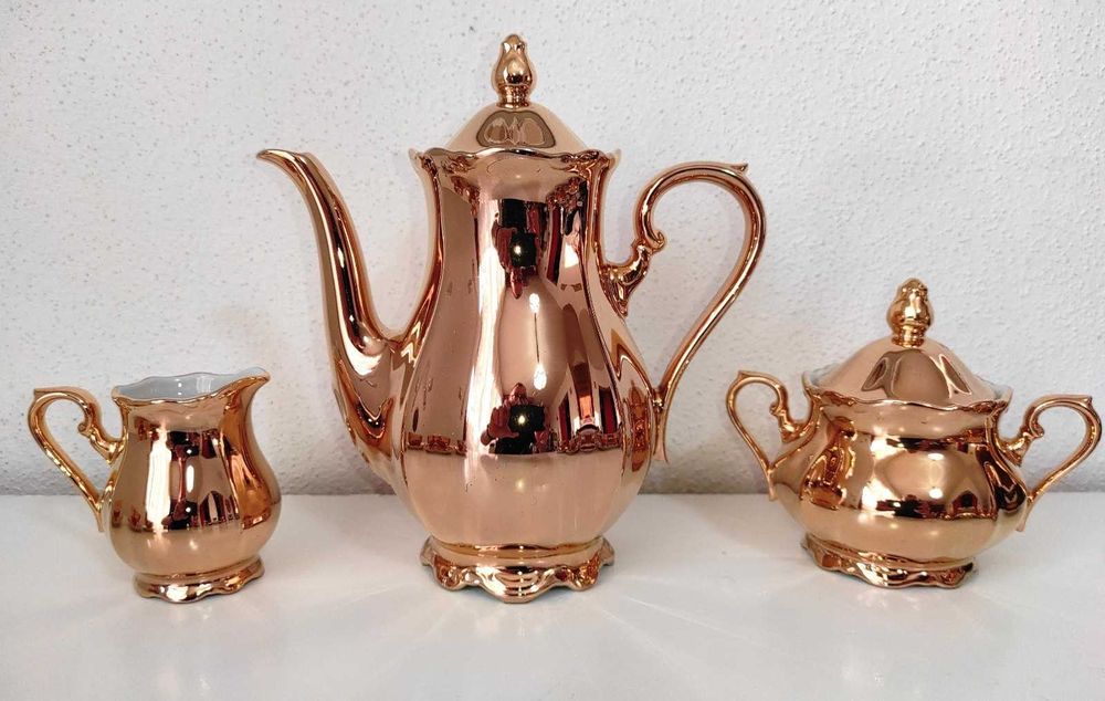 Zabytkowy, pozłacany zestaw do kawy "Mocha". Porcelana kostna.