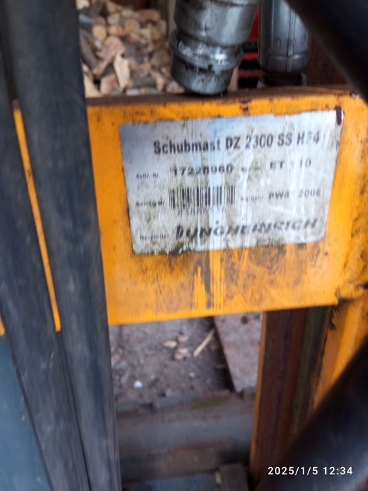 Sprzedam ciągnik 11054