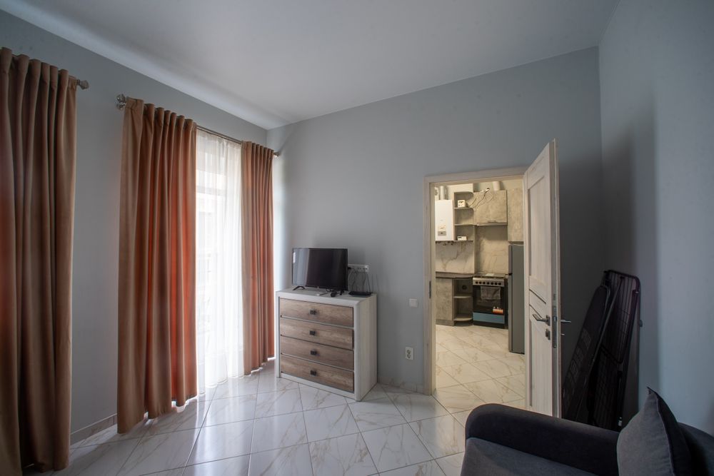 Старе місто 2 кімнатна квартира.