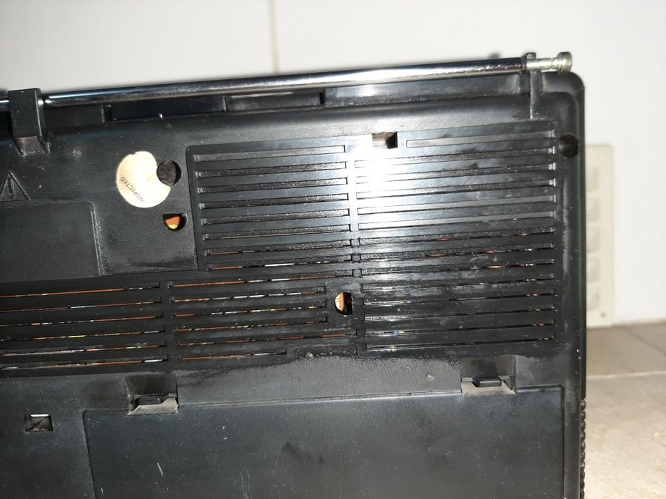 Rádio antigo Philips D7170 2 band