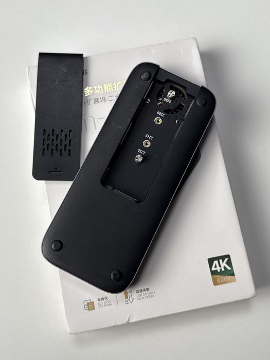 Ugreen хаб и карман с поддержкой NVMe накопителей - USB 10ГБит 4K 60Hz