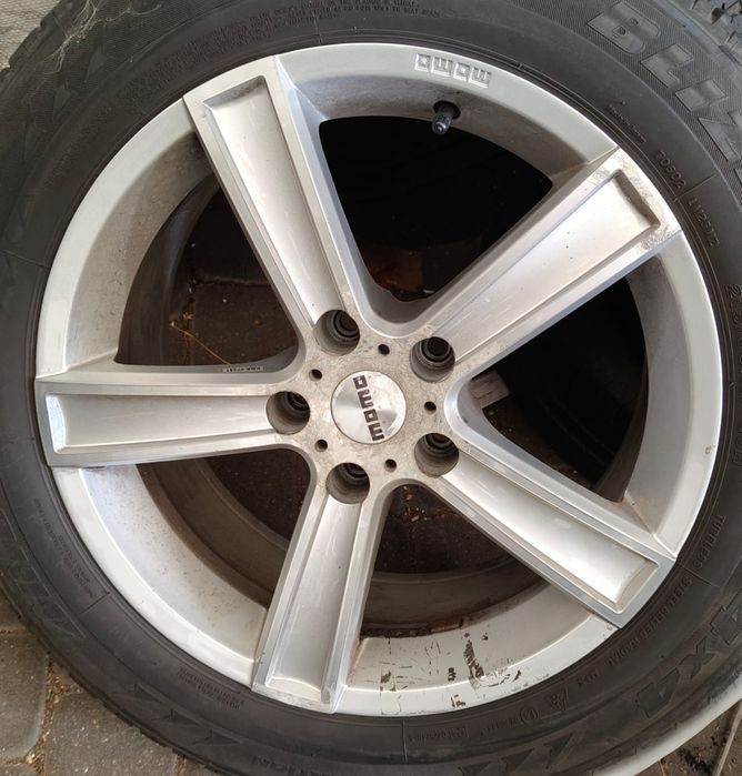 Alufelgi Momo 5x114,3 17